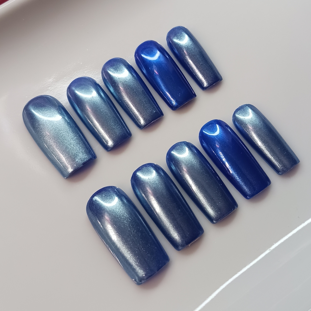 Blue Chrome Square Handmade Press-On Nails 10pcs Set Size S